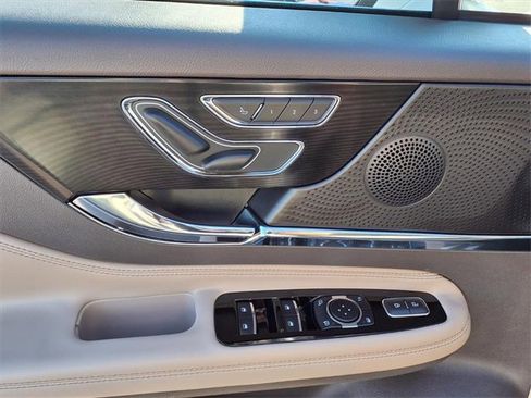 Certified 2024 Lincoln Corsair AWD w/ Equipment Group 101A image 7