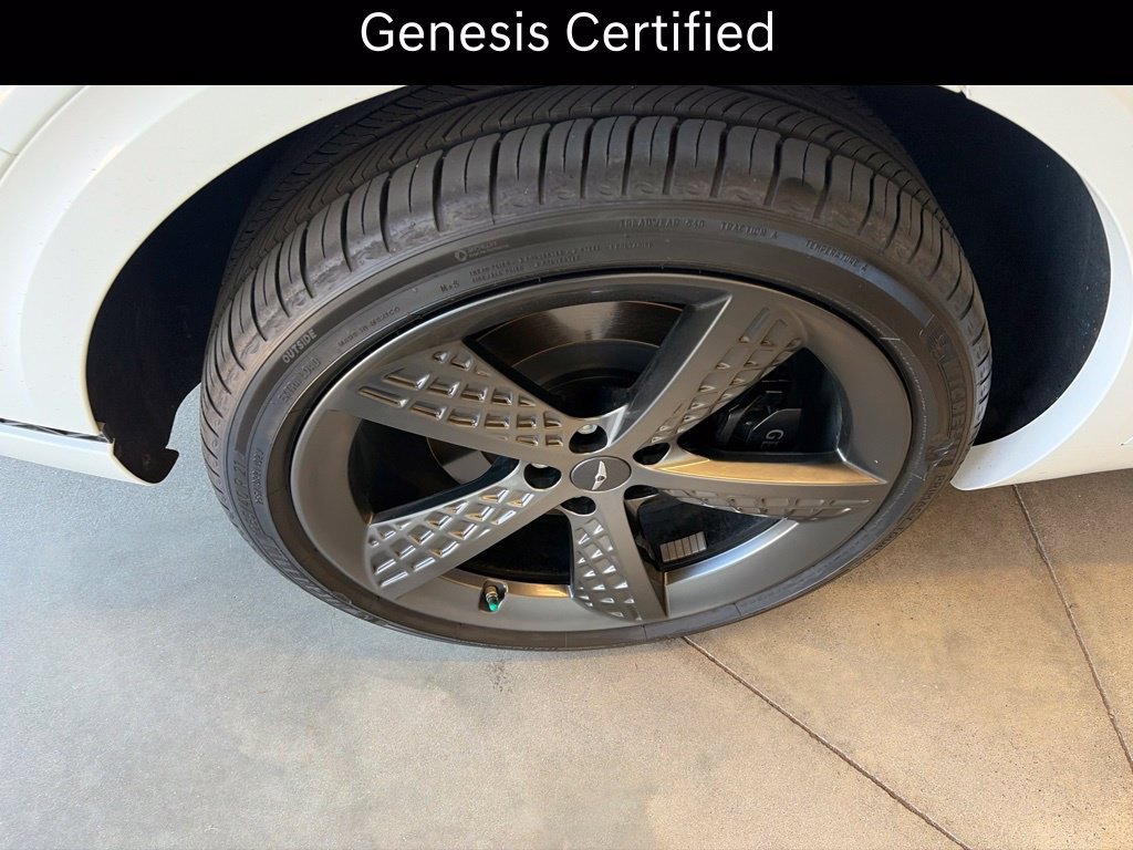 Certified 2025 Genesis GV70 3.5T Sport w/ Sport Prestige Package AWD/4WD image 12