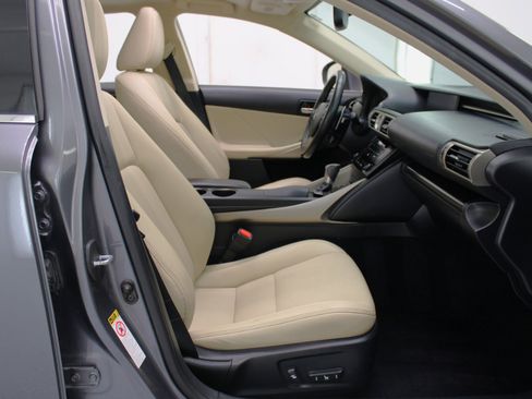 Used 2014 Lexus IS 350 image 47