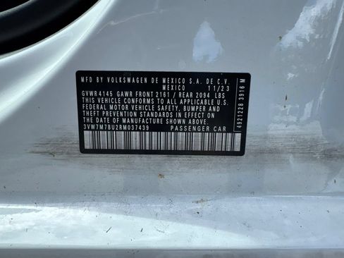 Used 2024 Volkswagen Jetta SE FWD image 14
