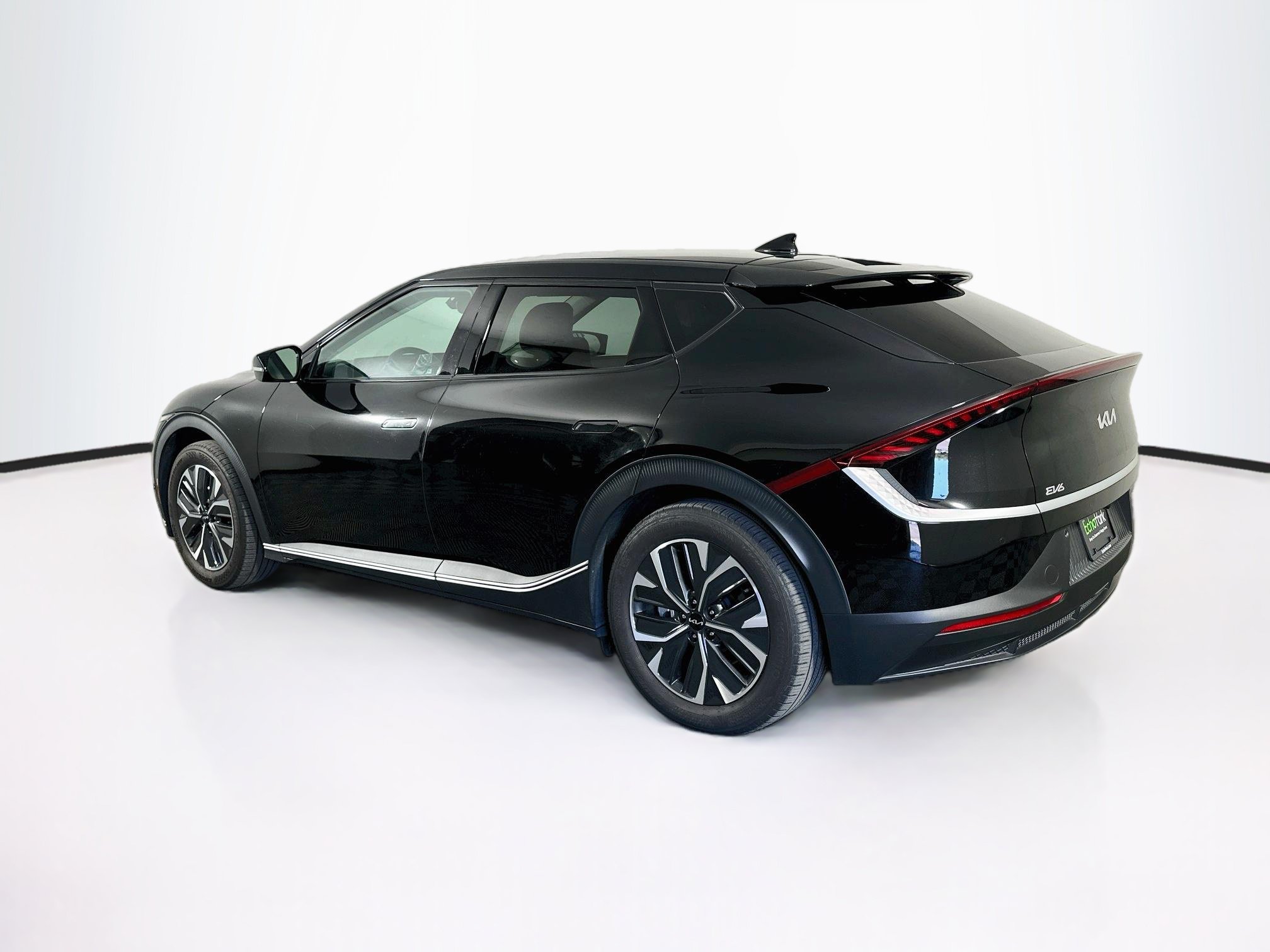 Used 2024 Kia EV6 Light RWD image 5