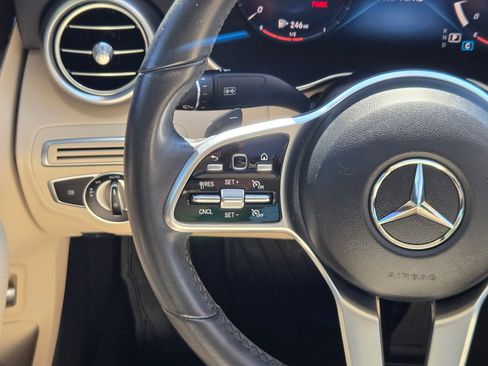 Used 2021 Mercedes-Benz C 300 Sedan image 23