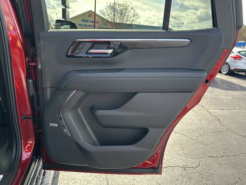 New 2026 Chevrolet Tahoe Premier image 18