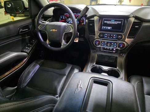 Used 2019 Chevrolet Tahoe LT RWD image 16