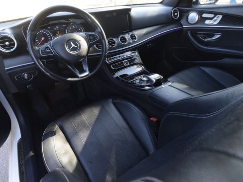 Used 2017 Mercedes-Benz E 300 image 9
