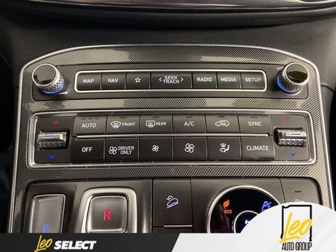 Used 2022 Hyundai Santa Fe SEL Premium AWD/4WD image 30