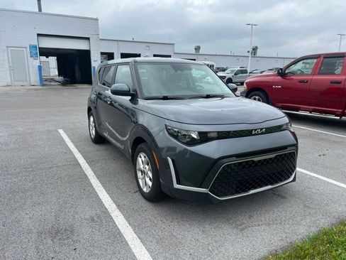 Used 2023 Kia Soul S FWD image 6