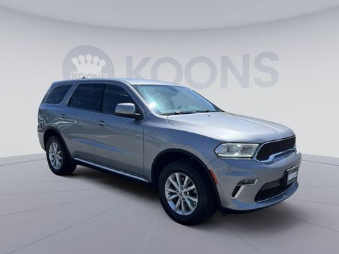 Used 2021 Dodge Durango SXT w/ 3rd Row Seating Group image 18