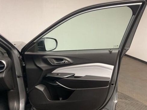 New 2026 Chevrolet Trax LT w/ Driver Confidence Package image 21