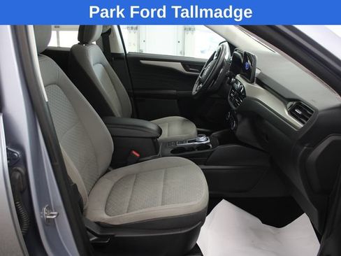 Used 2022 Ford Escape SE w/ SE Sport Appearance Package AWD/4WD image 24