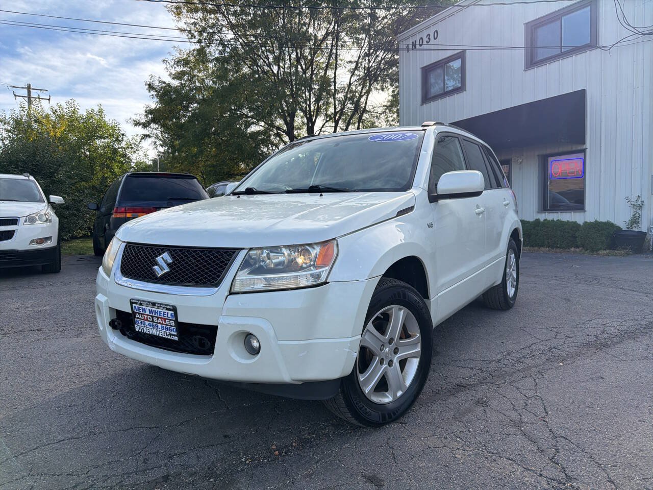 Used 2007 Suzuki Grand Vitara Luxury AWD/4WD image 1