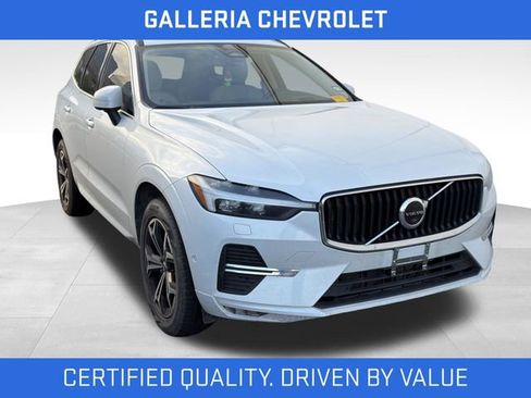 Used 2022 Volvo XC60 B5 Momentum w/ Advanced Package AWD/4WD image 2