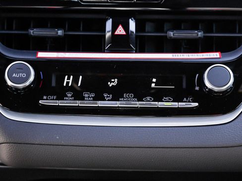 New 2026 Toyota Corolla SE w/ SE Premium Package image 34