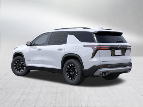 New 2026 Chevrolet Traverse Z71 w/ Enhanced Driving Package AWD/4WD image 3