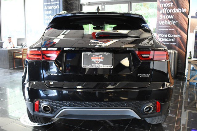 Used 2020 Jaguar E-PACE SE AWD/4WD image 11