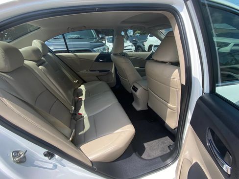 Used 2016 Honda Accord EX-L image 18
