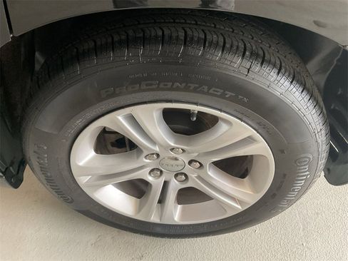 Used 2022 Dodge Charger SXT image 18