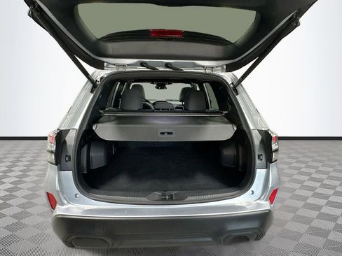 Certified 2025 Subaru Forester Premium image 27