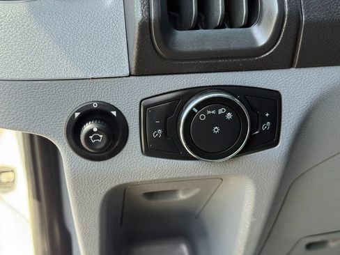 Used 2017 Ford Transit 350 XL RWD image 29