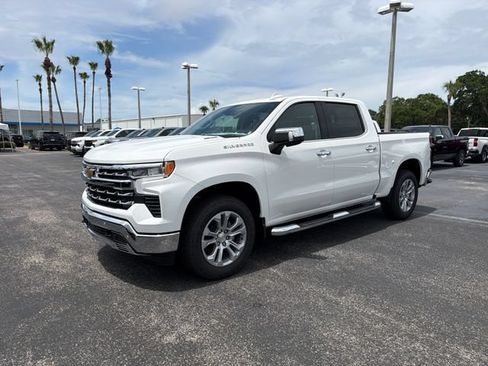 New 2026 Chevrolet Silverado 1500 LTZ w/ LTZ Premium Package RWD image 3