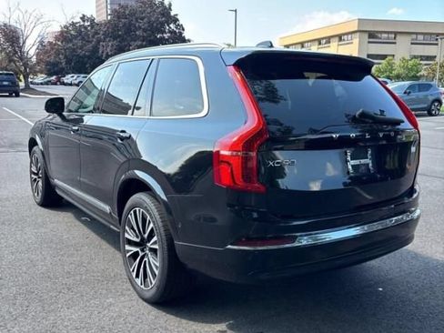 Used 2024 Volvo XC90 T8 Plus AWD/4WD image 3
