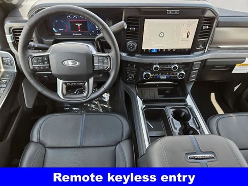 New 2026 Ford F250 Platinum w/ FX4 Off-Road Package image 4