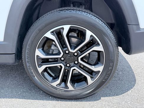 Used 2022 Jeep Compass Limited image 33