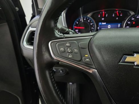 Used 2020 Chevrolet Equinox LT FWD image 18
