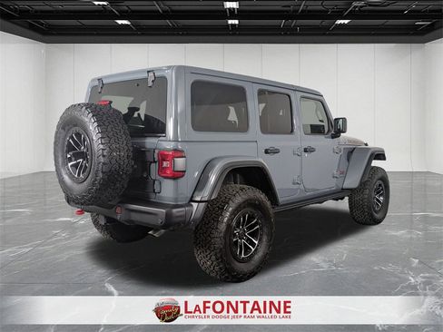 Certified 2024 Jeep Wrangler Unlimited Rubicon image 5