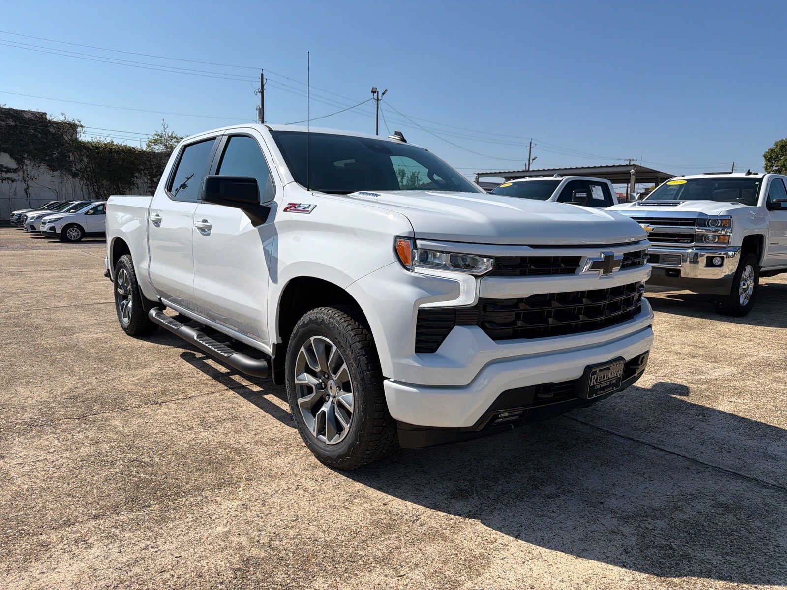 New 2026 Chevrolet Silverado 1500 RST w/ Z71 Off-Road Package AWD/4WD image 2