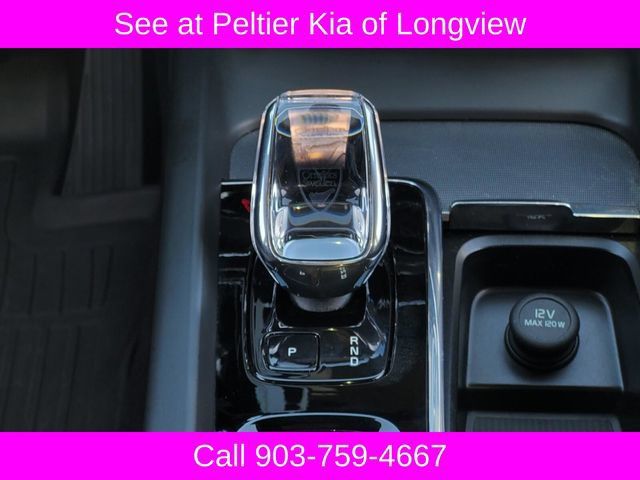 Used 2025 Volvo XC60 B5 Ultra w/ Protection Package Premier AWD/4WD image 25