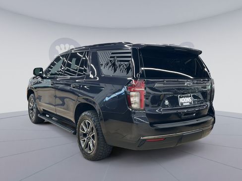 Used 2022 Chevrolet Tahoe Z71 w/ Luxury Package AWD/4WD image 2