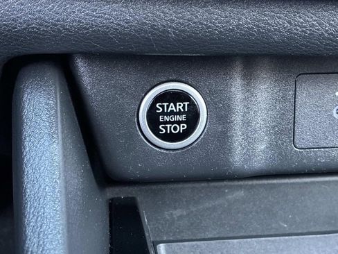 Certified 2023 Nissan Rogue SV w/ SV Premium B Package image 28