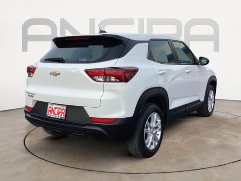 Used 2023 Chevrolet TrailBlazer LS image 14