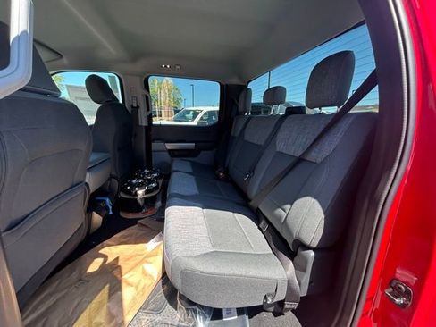 New 2025 Ford F550 4x4 Crew Cab w/ XLT Value Package image 10