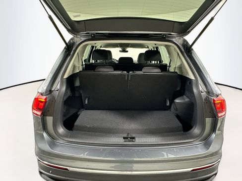 Used 2024 Volkswagen Tiguan S image 28