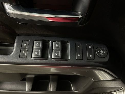 Used 2015 Chevrolet Silverado 2500 LT w/ LT Convenience Package AWD/4WD image 18