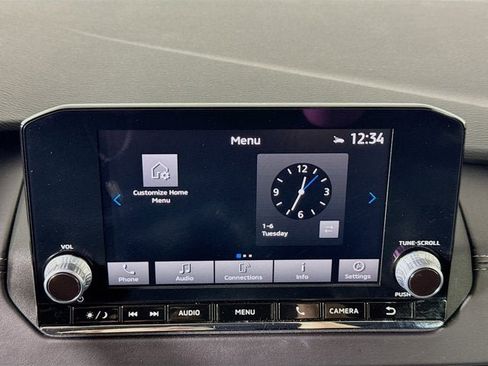 Used 2024 Mitsubishi Outlander ES image 14