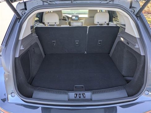 Used 2022 Lincoln Corsair Reserve w/ Equipment Group 201A image 13