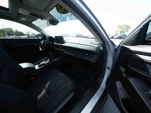 Used 2025 Honda Accord SE image 25