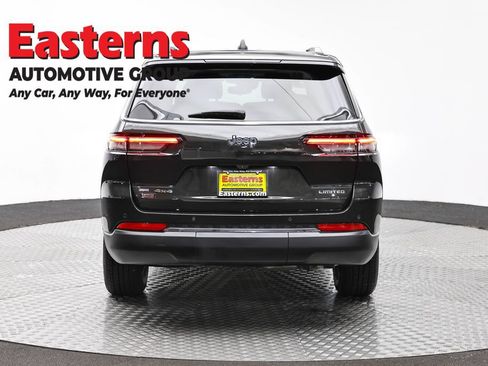 Used 2023 Jeep Grand Cherokee L Limited AWD/4WD image 6