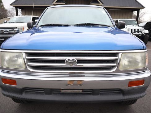 Used 1996 Toyota T100 DX image 2