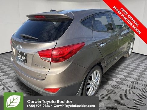 Used 2012 Hyundai Tucson Limited w/ Premium Pkg AWD/4WD image 7