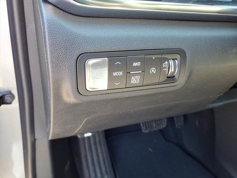 New 2026 GMC Terrain Elevation w/ Elevation Premium Package image 19