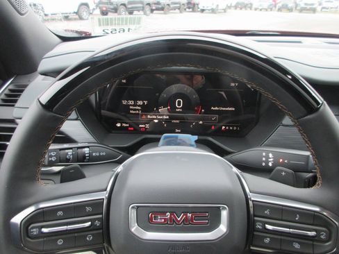 New 2026 GMC Acadia AT4 image 18