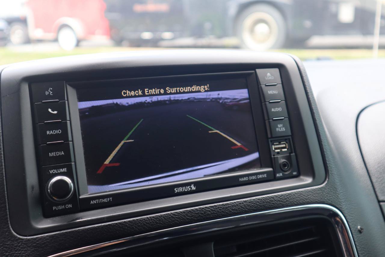 Used 2019 Dodge Grand Caravan SE w/ UConnect Hands-Free Group FWD image 58