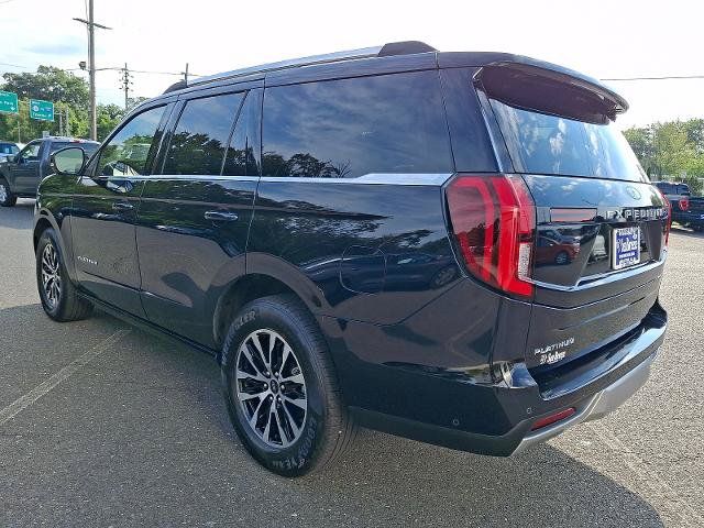 Certified 2025 Ford Expedition Platinum AWD/4WD image 4