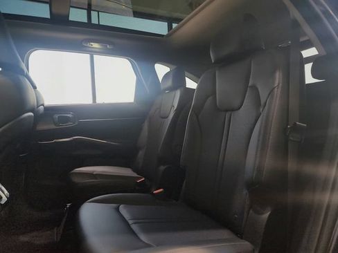 Certified 2021 Kia Sorento SX FWD image 22