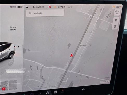 Used 2023 Tesla Model Y Long Range AWD/4WD image 19