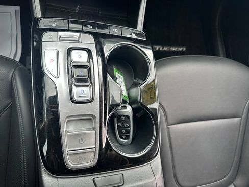 Certified 2023 Hyundai Tucson SEL AWD/4WD image 17